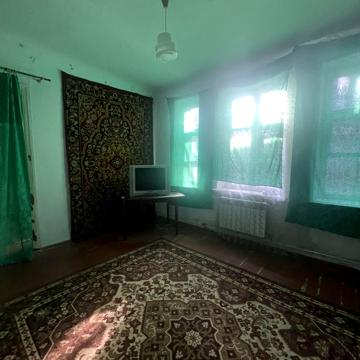 Вадима Гурова вул. (Постишева), 52