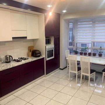 Оренда квартири , 87кв метрів центр міста