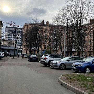 Продаж 2к Квартира вул. Київська