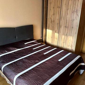 Продам 3х комнатну 6 м-н ЖК 6м-н 2.1 подъезд.5эт