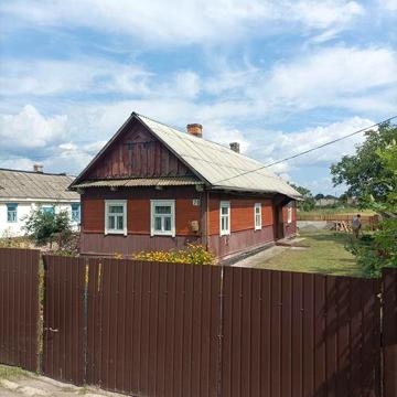 Будинок з ділянкою, 40 соток!