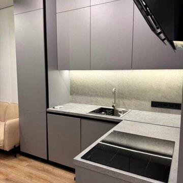 Продаж, 1 кімната, 40 кв., без комісії, паркомісце, закритий двір