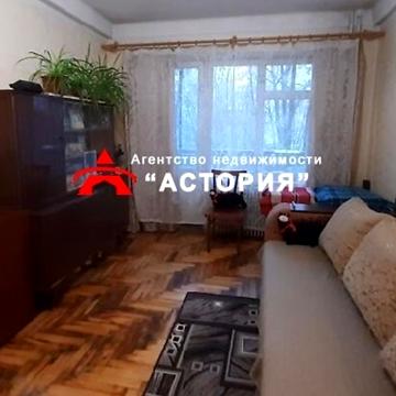 Українська вул., 8