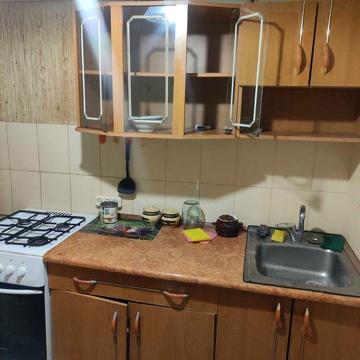 Продам 1 комн кв 1/5 ул Г Труда 36