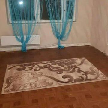 Райдужна вул., 16