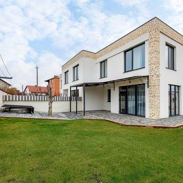 Продаж котеджу в передмісті Львова.локація Сокільники