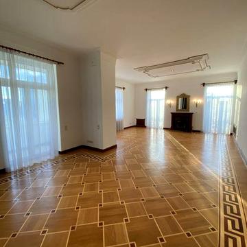 Продаж 3к квартири ремонт 150м2 Круглоуніверситетська 18/2 Липки Центр