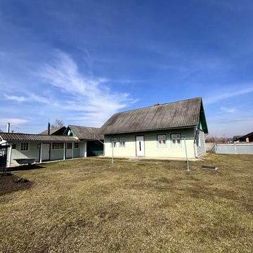 Продається приватний будинок , господарство в с. Шипинці