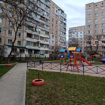 Продаж 2к Квартира Михайла Малишенка (Короленка) вулиця