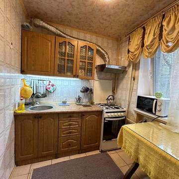 Івана та Юрія Лип вул. (Гайдара), 42