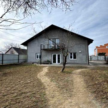Продаж ідеальної дачі для відпочинку №13635