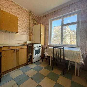 Степана Бандери вул., 67а