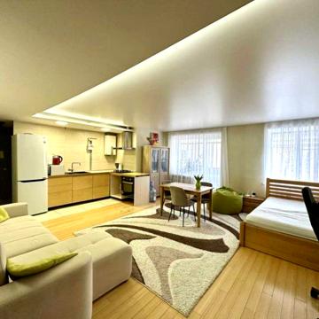 Продам 2к квартиру. Улица Бородинская 26 (Центр).