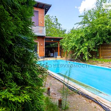 Довгострокова оренда 5к Дім 32-га Садова (Дніпровський) вулиця