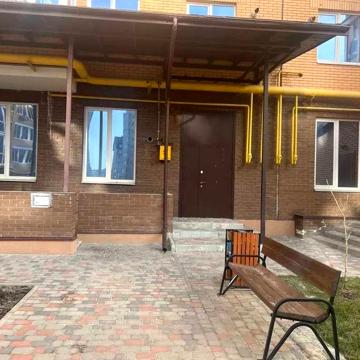 Продам 2 к. квартиру 65 м2 ЖК Лазурный чистовая отделка газовый котел ЖК Лазурный