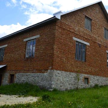 Продаж будинку 35км від Тернополя з гаражем, садом і ділянкою на 33стк