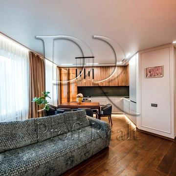 Радистів вул., 40