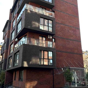 Пантелеймона Куліша вул., 47а