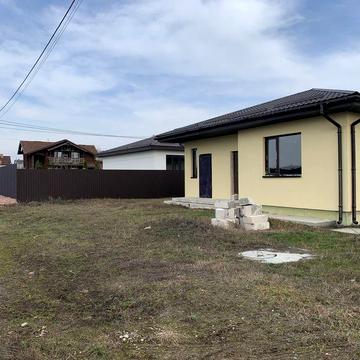 Продається будинок в закритому котеджному містечку!