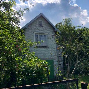 Дачний заміський будинок в Липниках