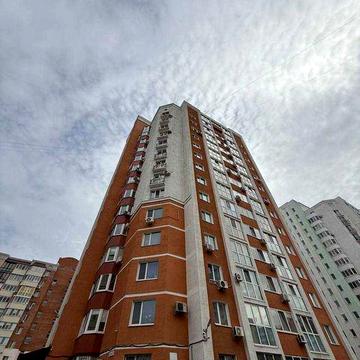 Продам 3-кімнатну в новобудові на Леваді  88м2