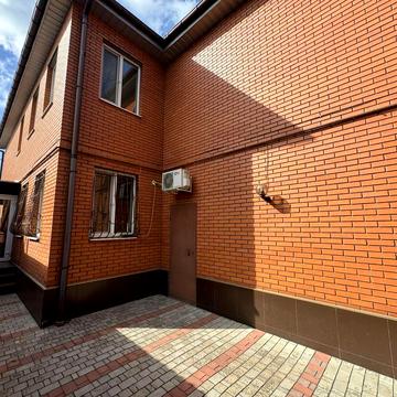 Продаж двоповерхового будинку вул. 2-Екіпажна/вул. 9-Військова