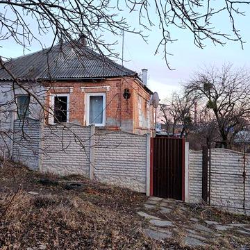 Продаж 1/2  будинку Холодна Гора