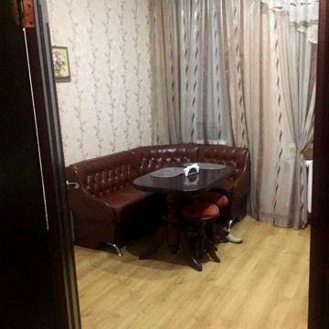 2-кімнатна в Дарницькому р-ні вул. Юрія Литвинського 11
