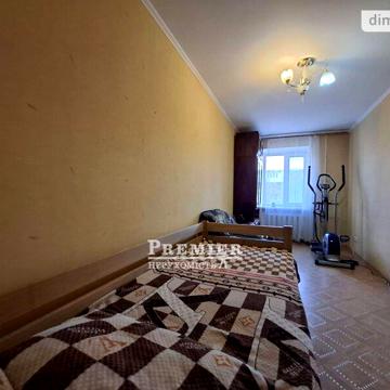 Продаж 3к Квартира вул. Космонавтів