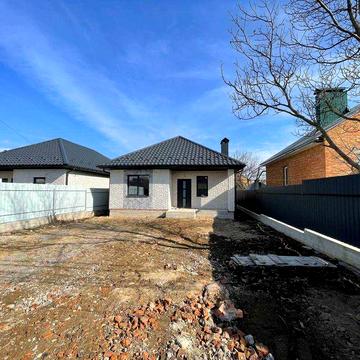 Продаж будинку у межах міста з газом!