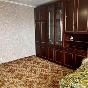 Аренда 1 ком кв в центре с мебелью и техникой.