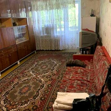 Продам просторную 2-к квартиру Макарова Надежды Алексеенко Зеленый Гай