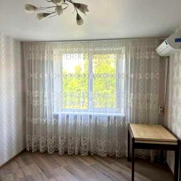 Продам 3 к. квартиру Гвардейцев Широнинцев Салтовка евроремонт