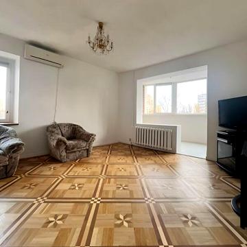 Продаж 4к Квартира вул. Армійська
