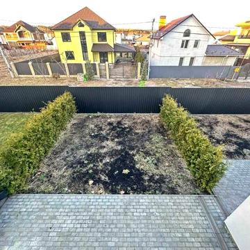 ТаунХаус  в Стоянці КМ Loft Attair