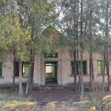 Продам / обмен Дом коробка три здания. Отлично под бизнес
