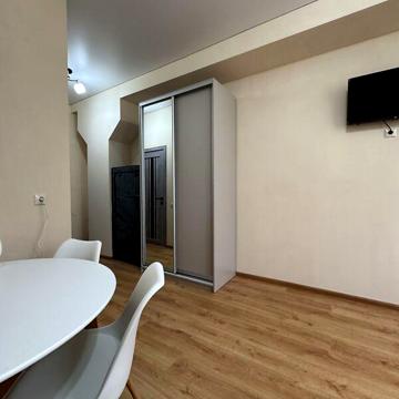 Продаж 1к Квартира Сергія Мартина (Паризької Комуни) вулиця ЖК Тиса Renovation