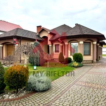 Продаж неймовірної американки в Минаї!