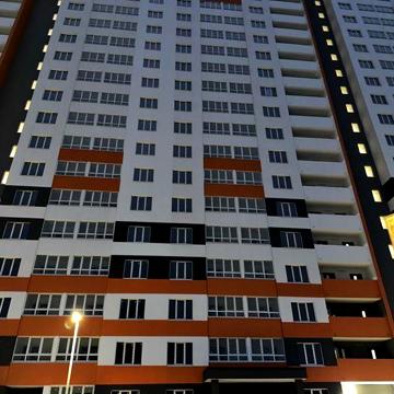 Від власника 1-кімнатна каартира ЖК Атлант на Озерній 49кв.м+комора ЖК Атлант на Озерній