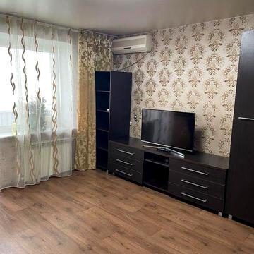 Продам 3-х комнатную квартиру по ул. Фортечной