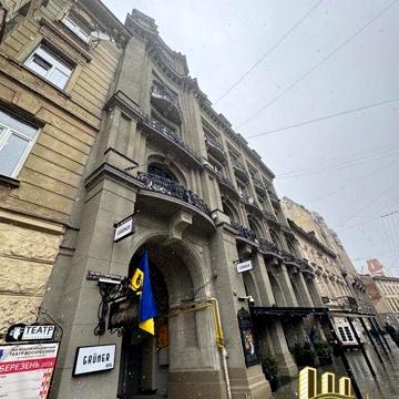 Продаж / Квартира / пл. Григоренка Петра, Галицький район, Львів