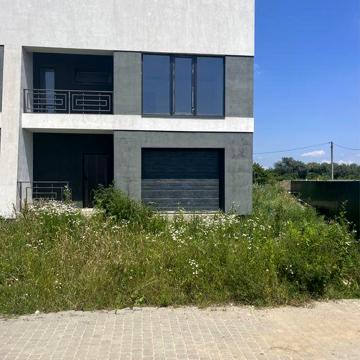 Продаж будинку в с. Сокільники, вул. п. Орлика