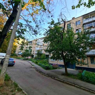 Продаж 2к Квартира Тракторобудівників проспект
