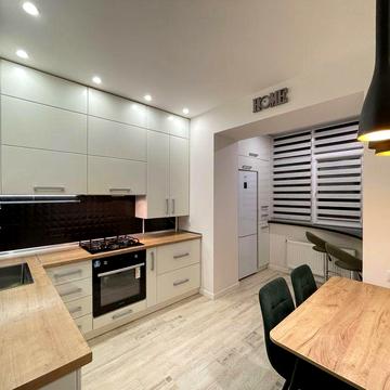 В продажу одна з кращих квартир в центрі міста |83 м²|