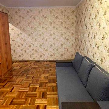 Продам 1 ком. м. Перемога