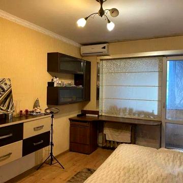 Продам 2-комн квартиру в районе Котляревского ул.