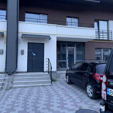 Продаж таунхауса 145 кв. м, 5 кімнат, на вул. Микулинецька
