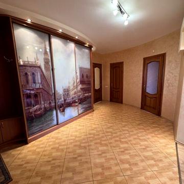 Продаж 3к Квартира вул. Свободи