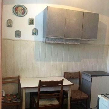 Продам однокiмнатну квартиру в центрi на Сагайдачного