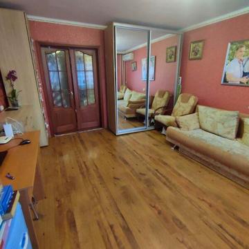 Продажа 3к квартира Героїв Крут вулиця